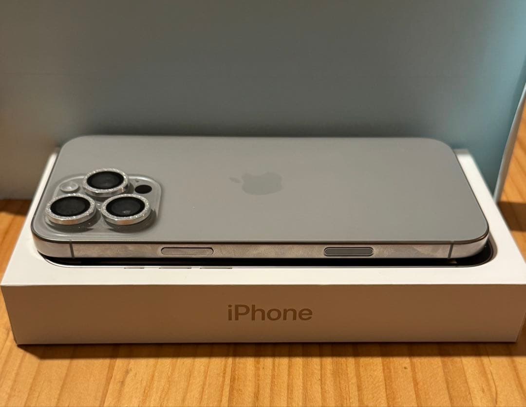 Apple iPhone 16 Pro Max 超美品