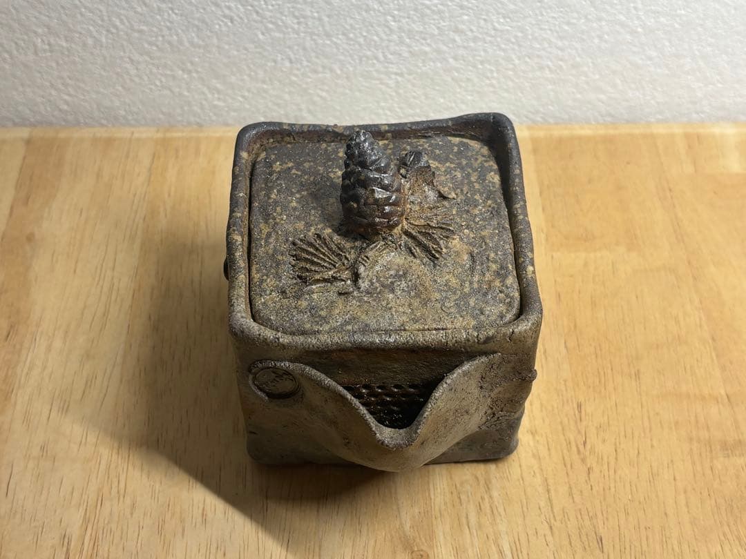 107.備前焼 宝瓶 登り窯 松 4角 手びねり 急須