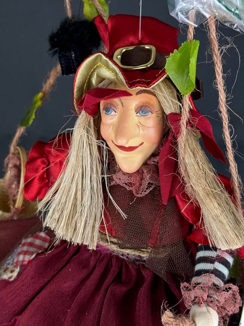 幸福を呼ぶ　魔女　英国　ぬいぐるみ　魔女人形　イングランド製