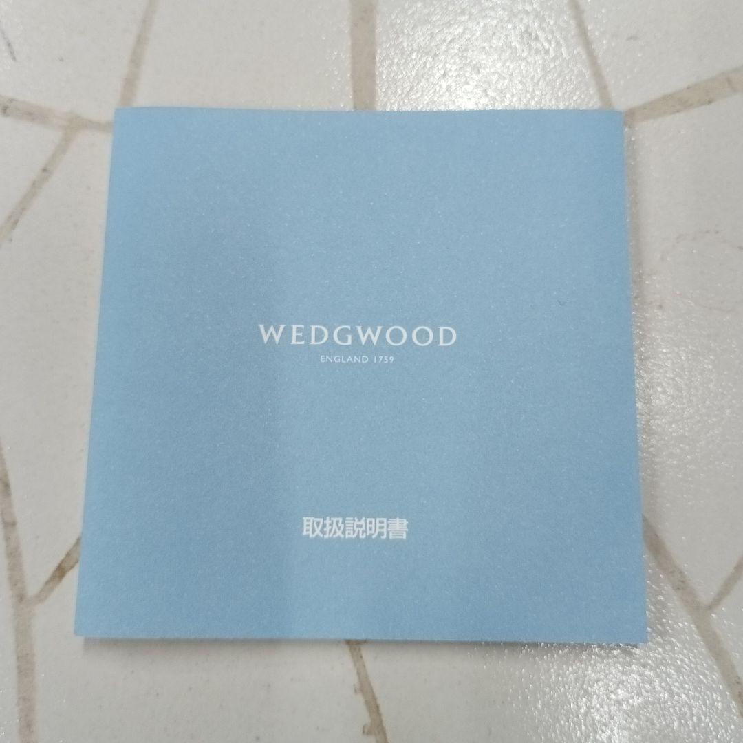 新品　ウェッジウッド フェスティビティ ラズベリー ティーカップ＆ソーサー