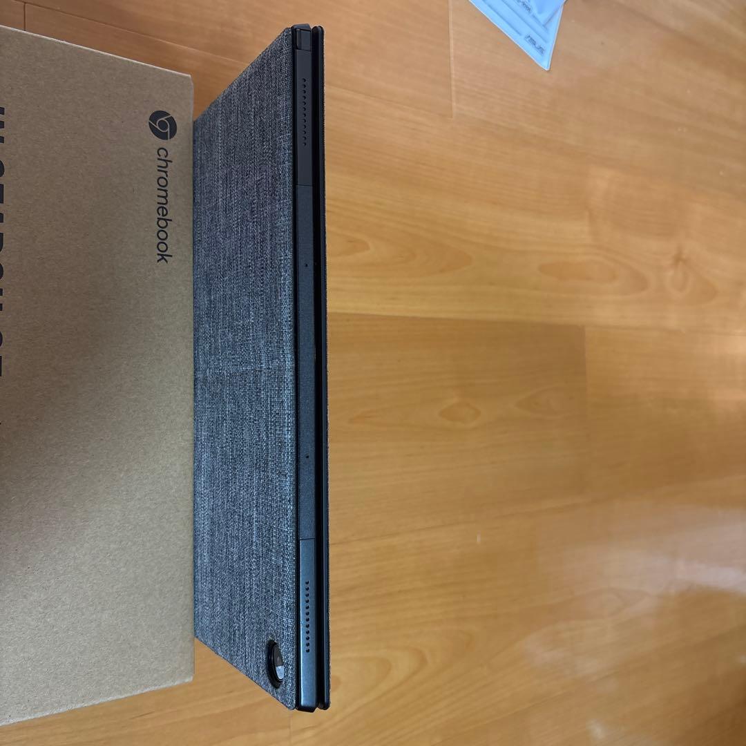 美品　ASUS CM3000DVAクロームブック　キーボード取り外し