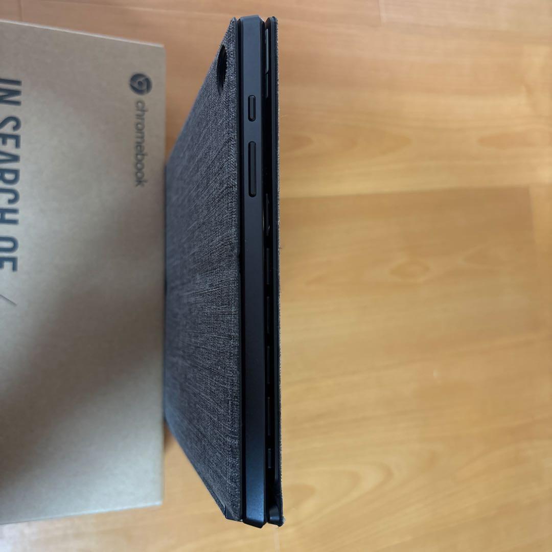 美品　ASUS CM3000DVAクロームブック　キーボード取り外し