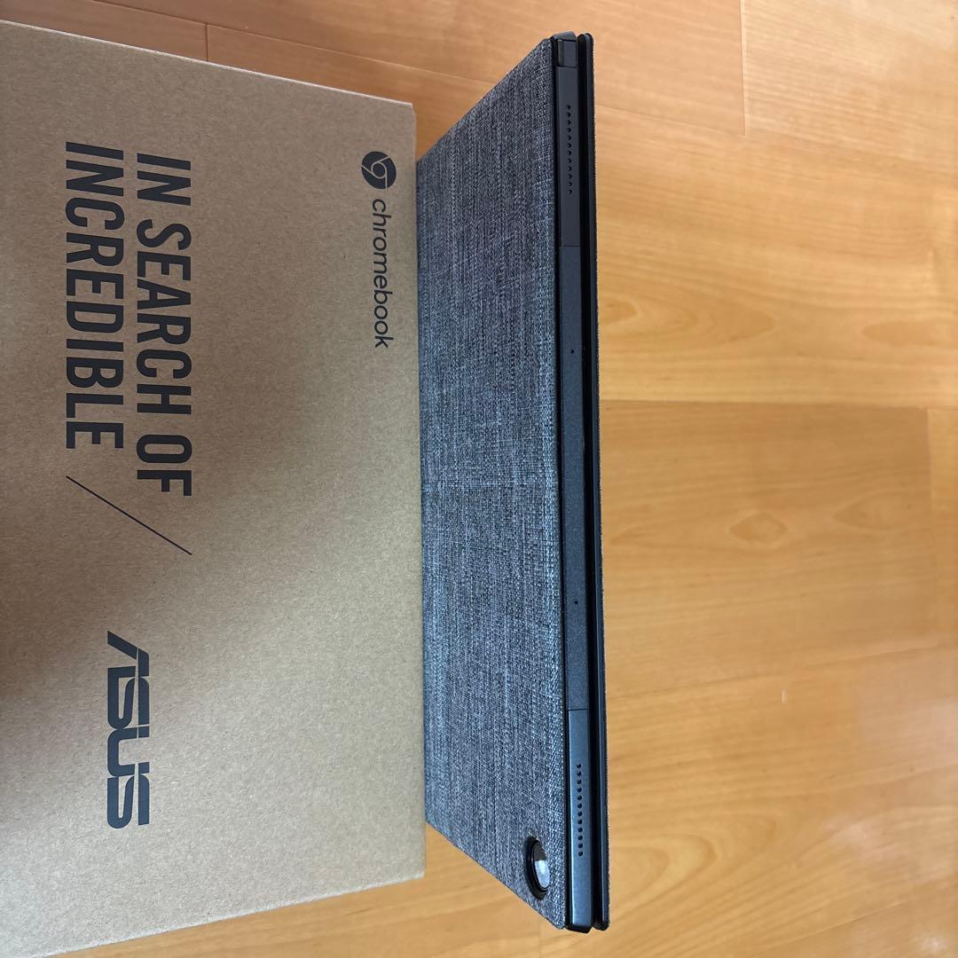 美品　ASUS CM3000DVAクロームブック　キーボード取り外し