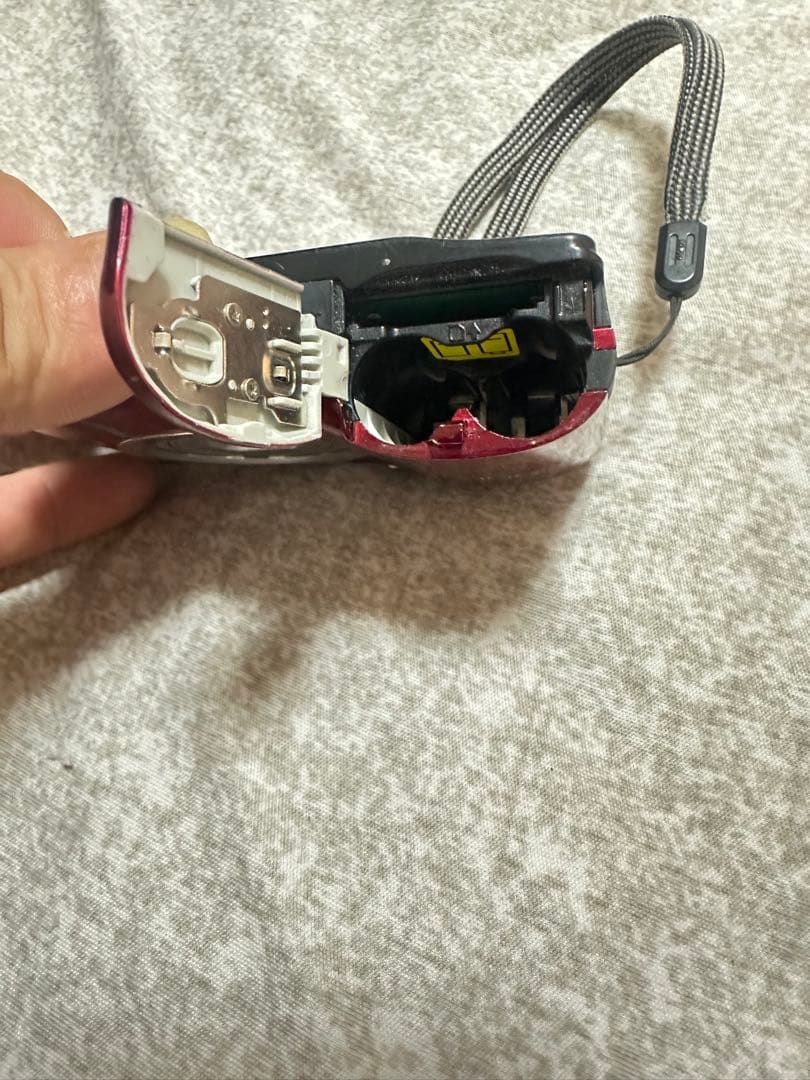 Nikon COOLPIX A10 レッド デジカメ 美品