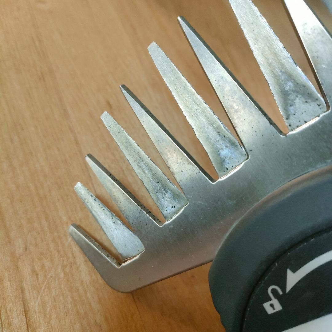 マキタ　芝生バリカン　刈幅　　160mm MUM1600