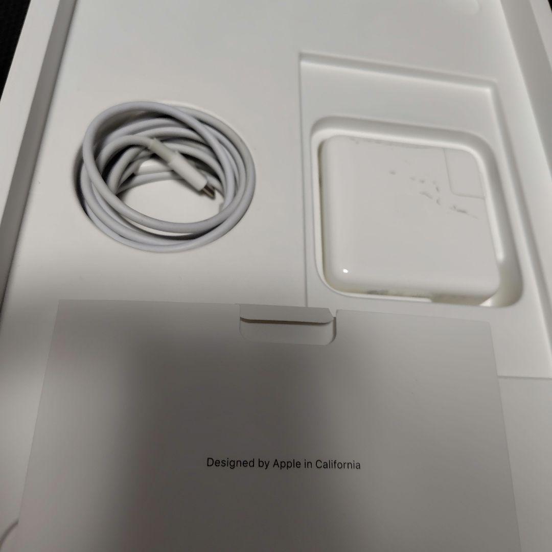 MacBook Pro 2020 13インチ 32GB/1TB intel i7