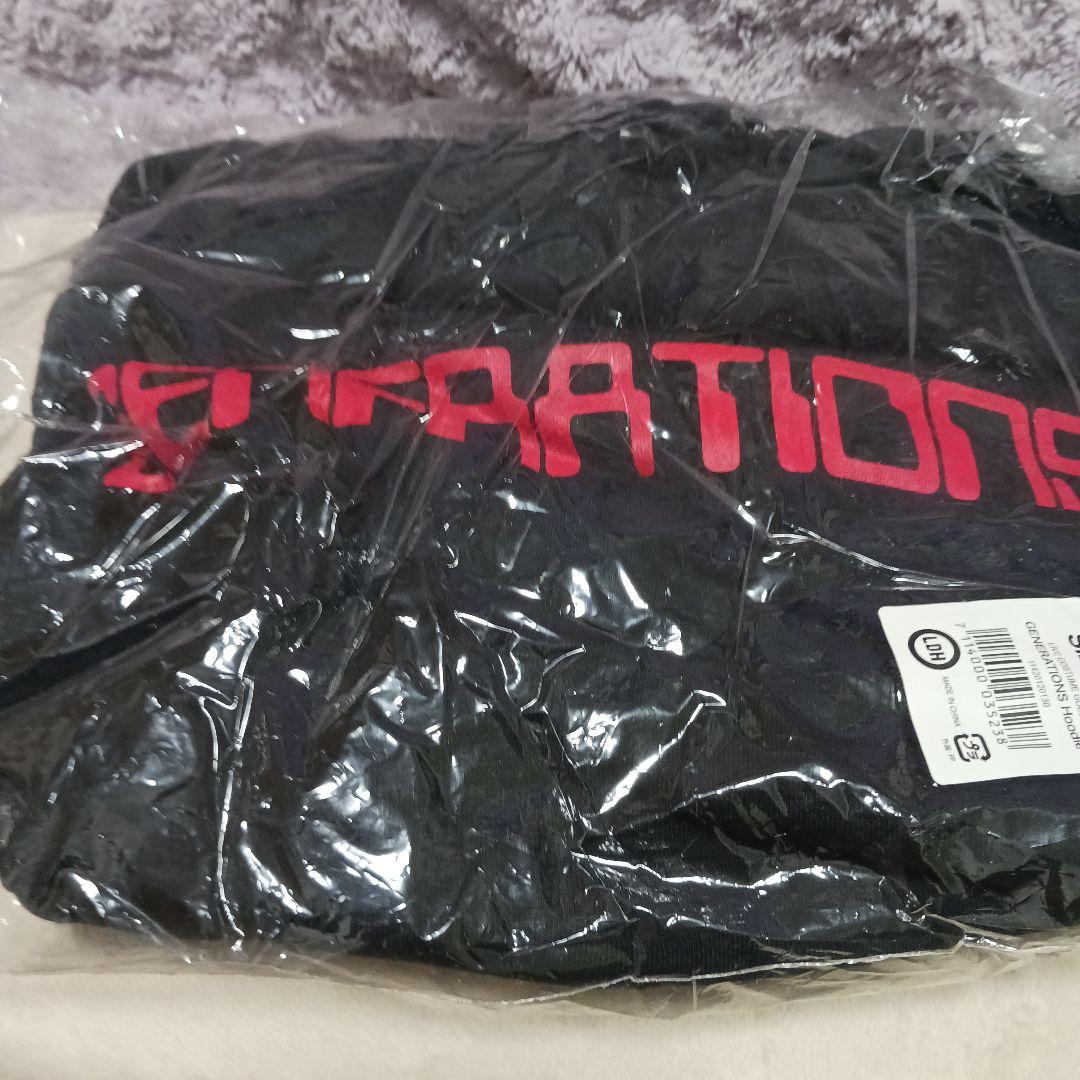 GENERATIONS　スウェットパーカー　XLサイズ　冬シーズン