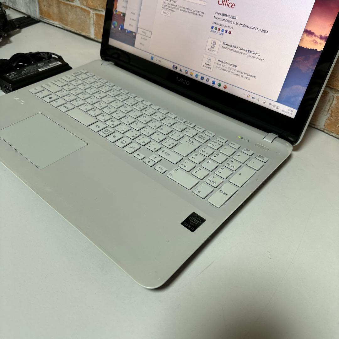VAIOタッチノートPC Corei7メモリ16GB SSD500GBオフィス付