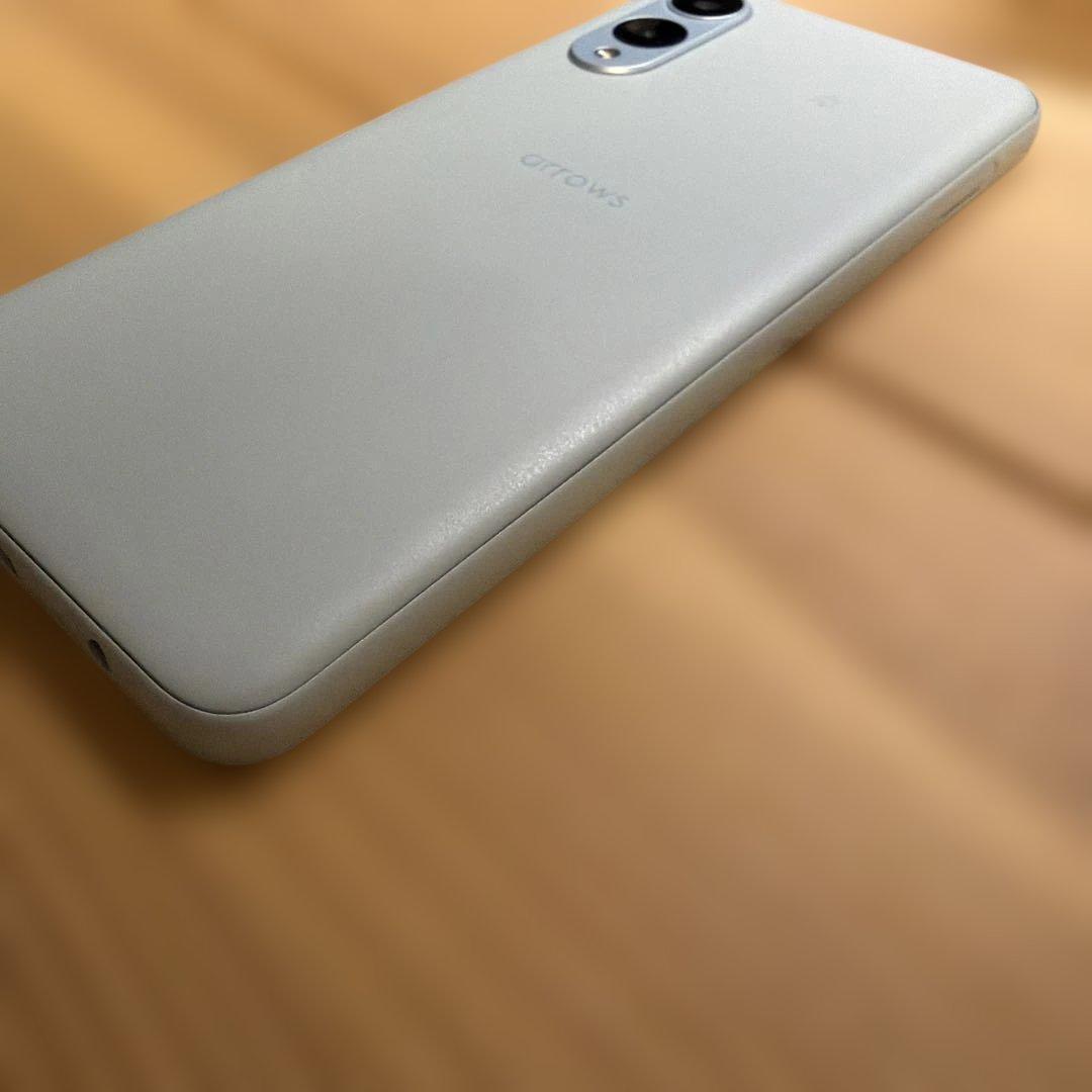 docomo arrows We2 F-52E ライトブルー SIMフリー ②