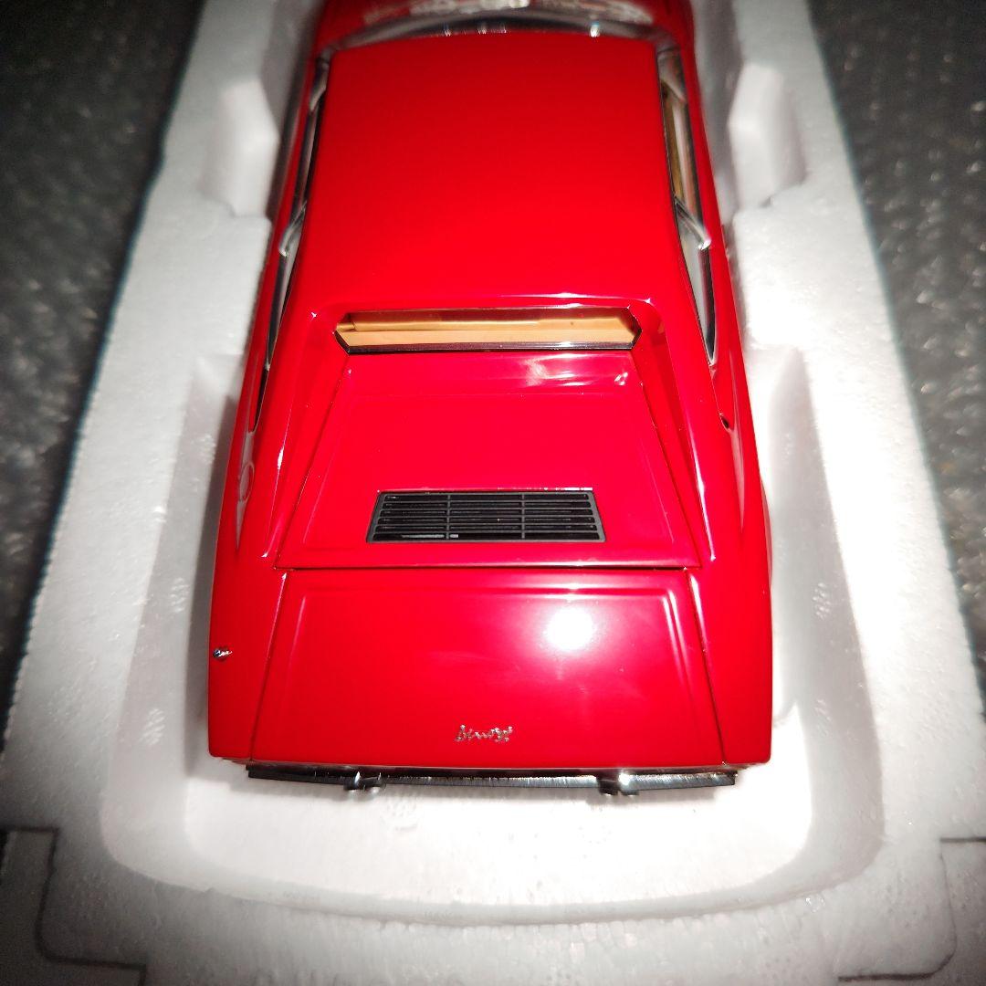 1/18　ホットウィール　エリート　フェラーリ　308　GT4　ディーノ