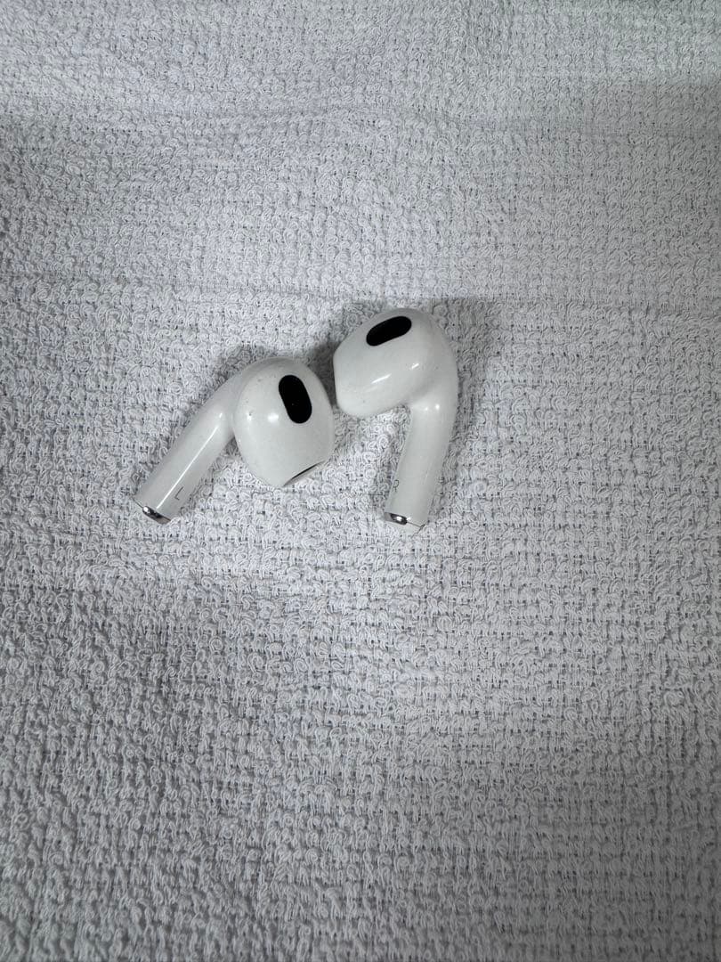 Apple AirPods 第三世代