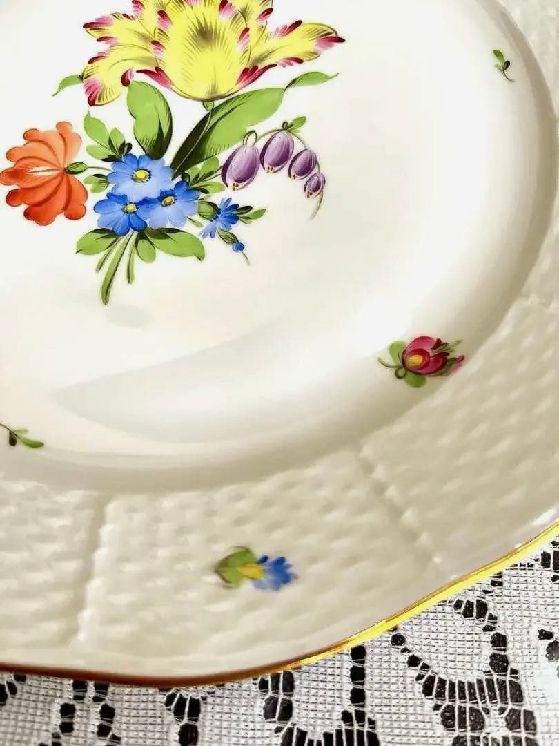 ★ヘレンド★ハンガリー 花柄陶磁器プレート直径25cm華やかな手描き皿 S20