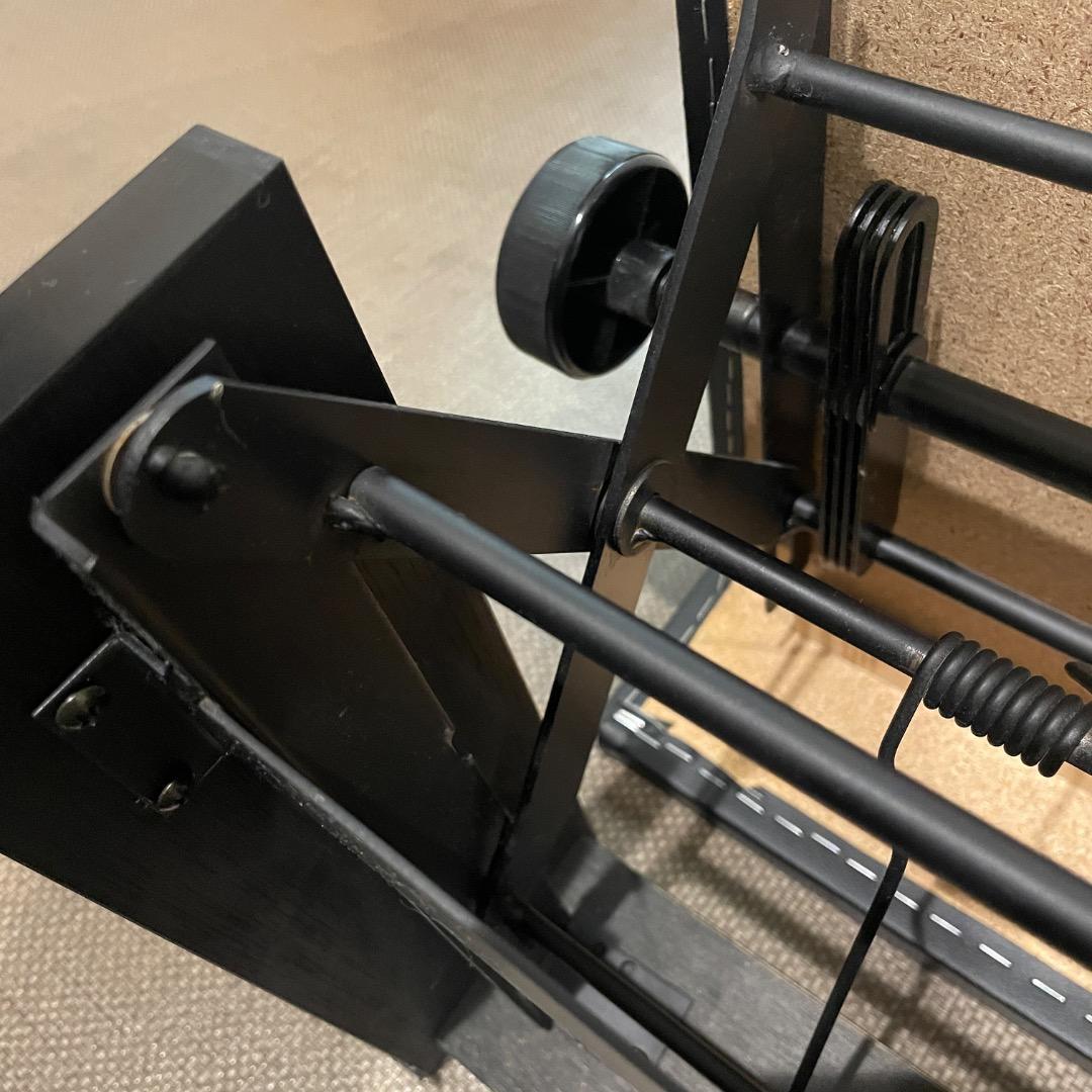 ピアノ 補助台 足台 足置き台 黒 高さ13.5〜22.5cm