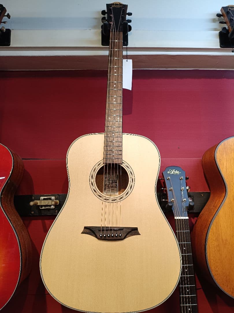 【Bromo】BAA1 アコースティックギター ドレッドノート ソフトケース付