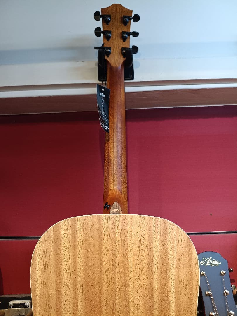 【Bromo】BAA1 アコースティックギター ドレッドノート ソフトケース付