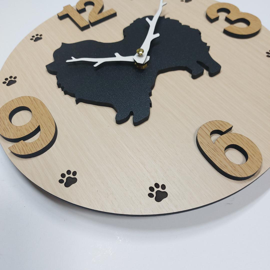 名入れ・文字入れ　3Dワンちゃん　デザイン壁掛け静音時計 ポメラニアン　黒