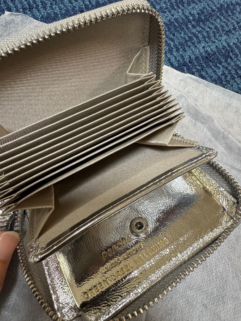 新品perche green label relaxingレザードットウォレット