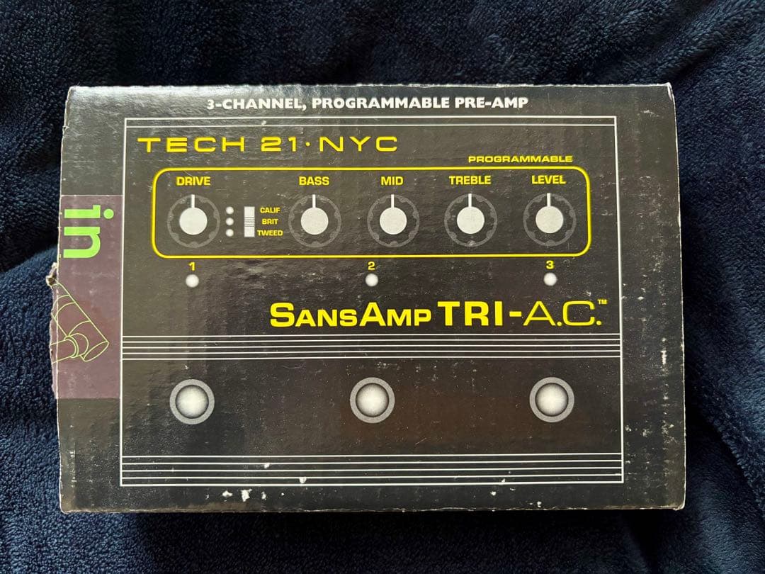 ギター TECH 21 NYC SansAmp TRI-A.C.