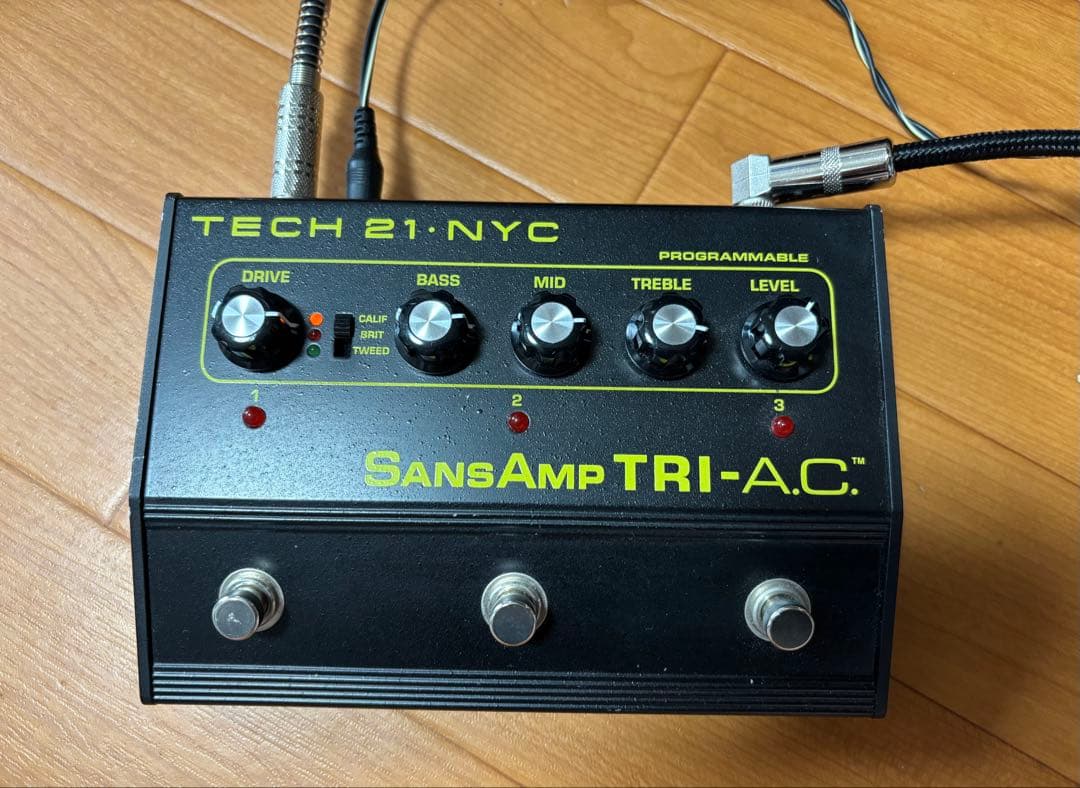 ギター TECH 21 NYC SansAmp TRI-A.C.
