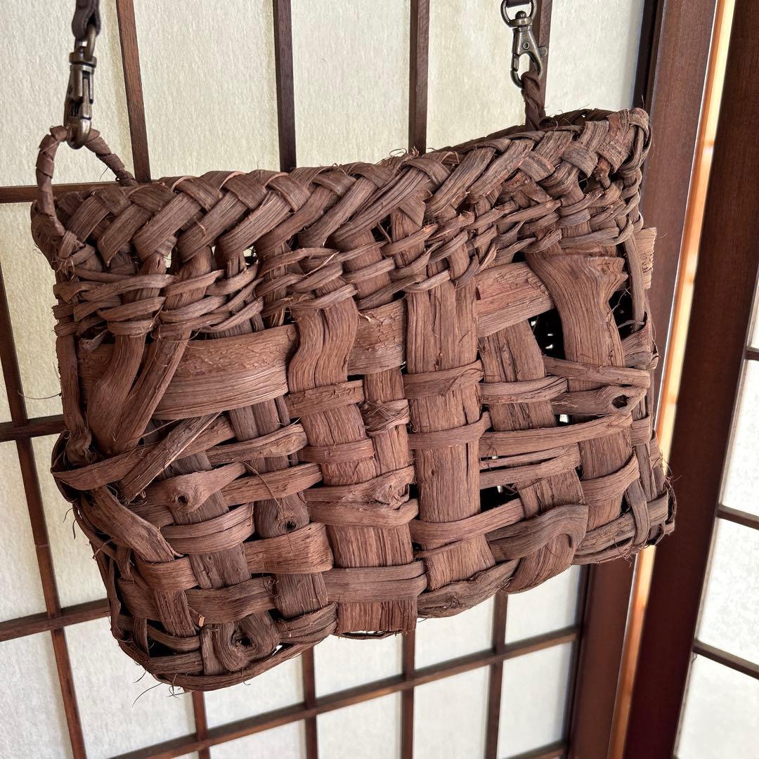 国産山葡萄　ショルダーバッグ 【C-49】