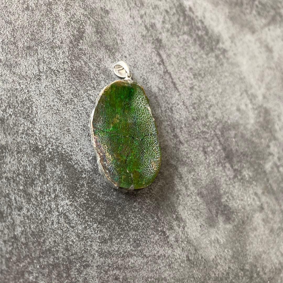 グリーンストーン ペンダントトップ