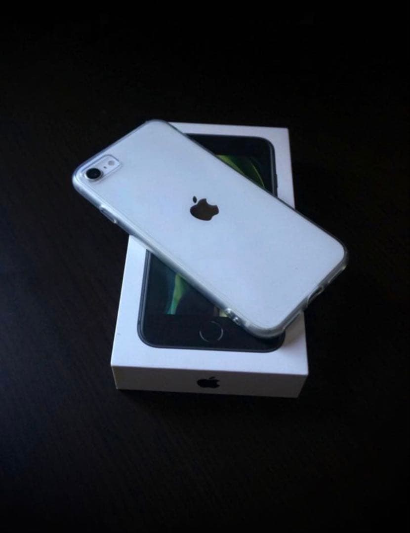 Apple iPhone SE (第2世代) SIMフリー
