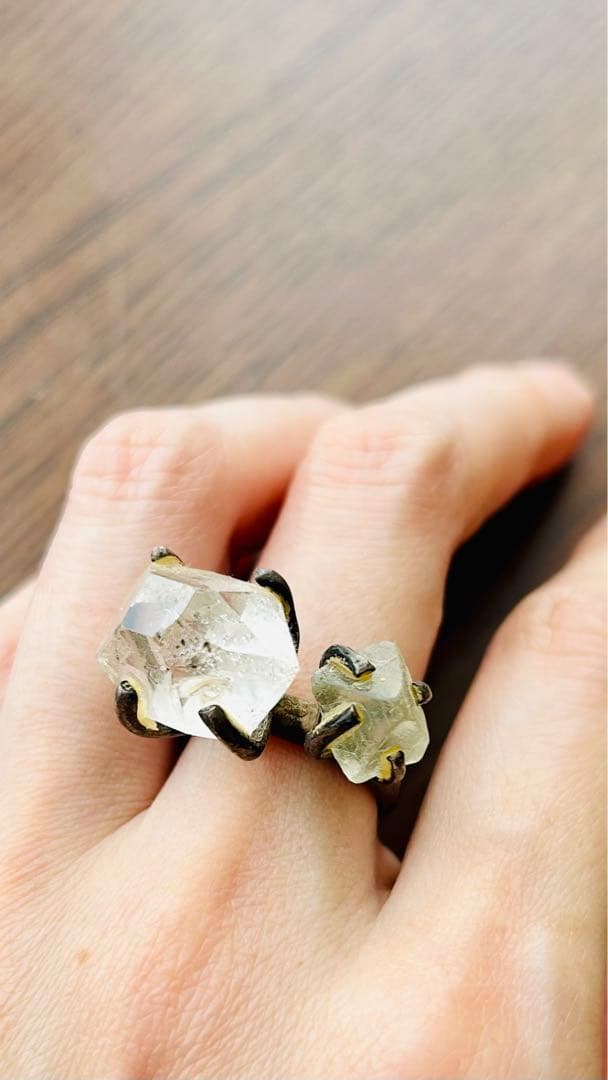 定価３万５千円❗️パワーストーン水晶と天然石の指輪11号　アーティスト作品