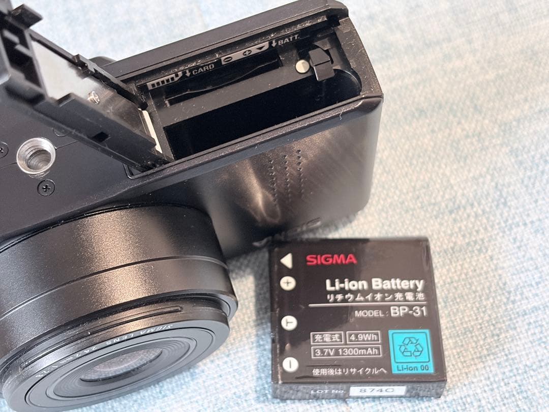 【SIGMA】 DP2s デジタルカメラ シグマ