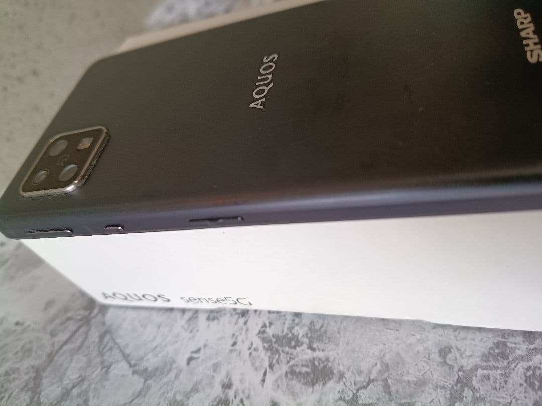 【SIMフリー版】SHARP AQUOS sense5G SH-M17 ブラック