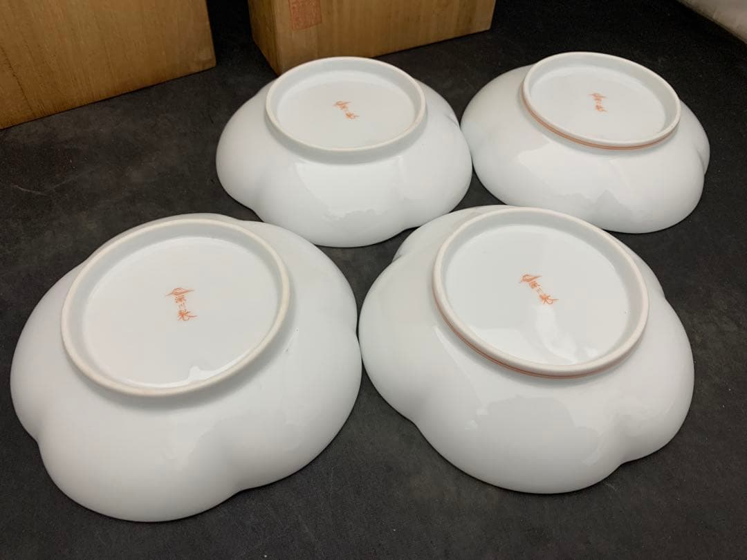 宮内庁御用達　深川製磁　睦皿揃　寿赤絵2枚セット×2点/4枚　共箱　深川製