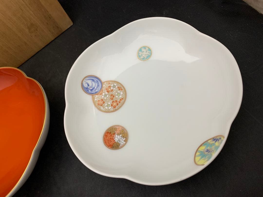 宮内庁御用達　深川製磁　睦皿揃　寿赤絵2枚セット×2点/4枚　共箱　深川製