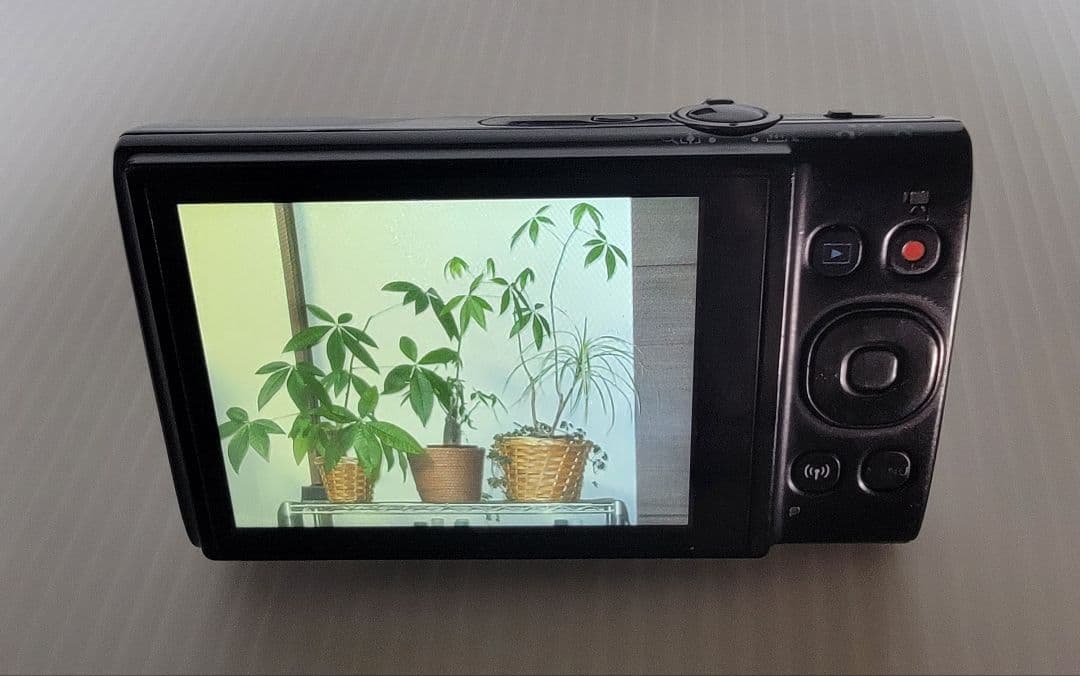 動作品！Canon IXY 650