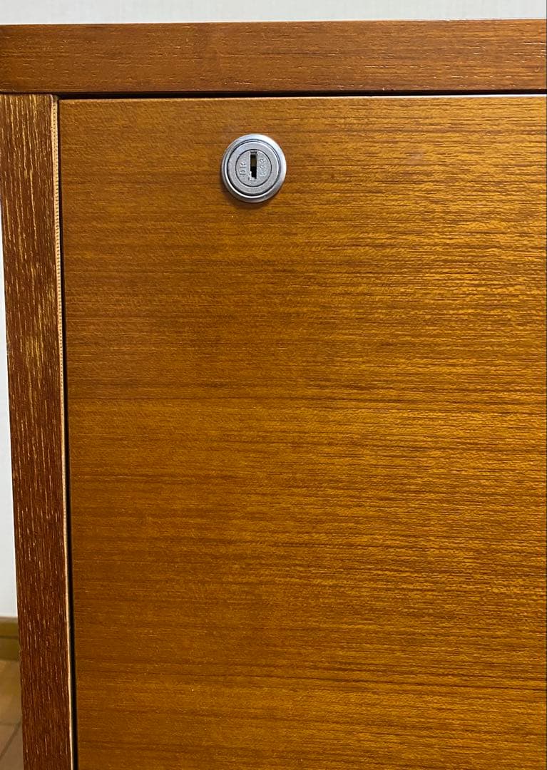 木製　ブラウンチェスト キャビネット　2段引き出し