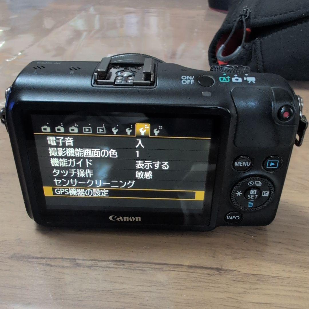 CANON EOS M2ホワイト＆ Mブラック 2台とレンズ他！