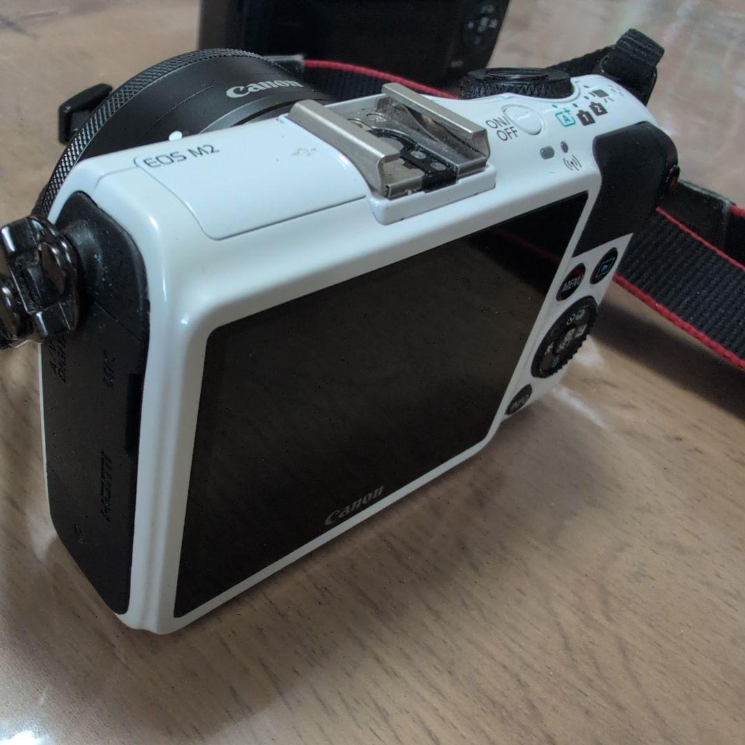 CANON EOS M2ホワイト＆ Mブラック 2台とレンズ他！