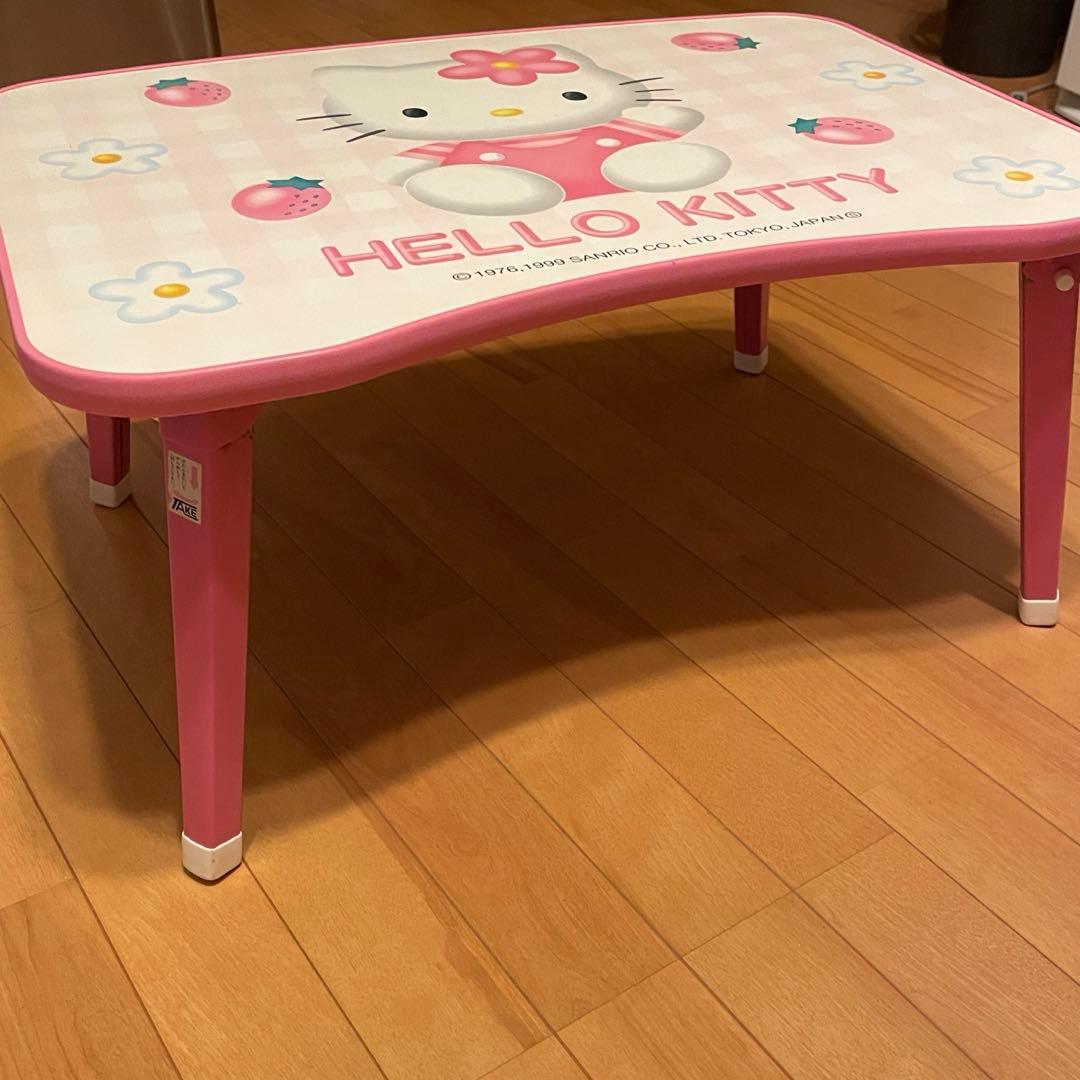 ハローキティ 折りたたみテーブル　机　レトロ　いちご✿お花柄 1999年製❣️