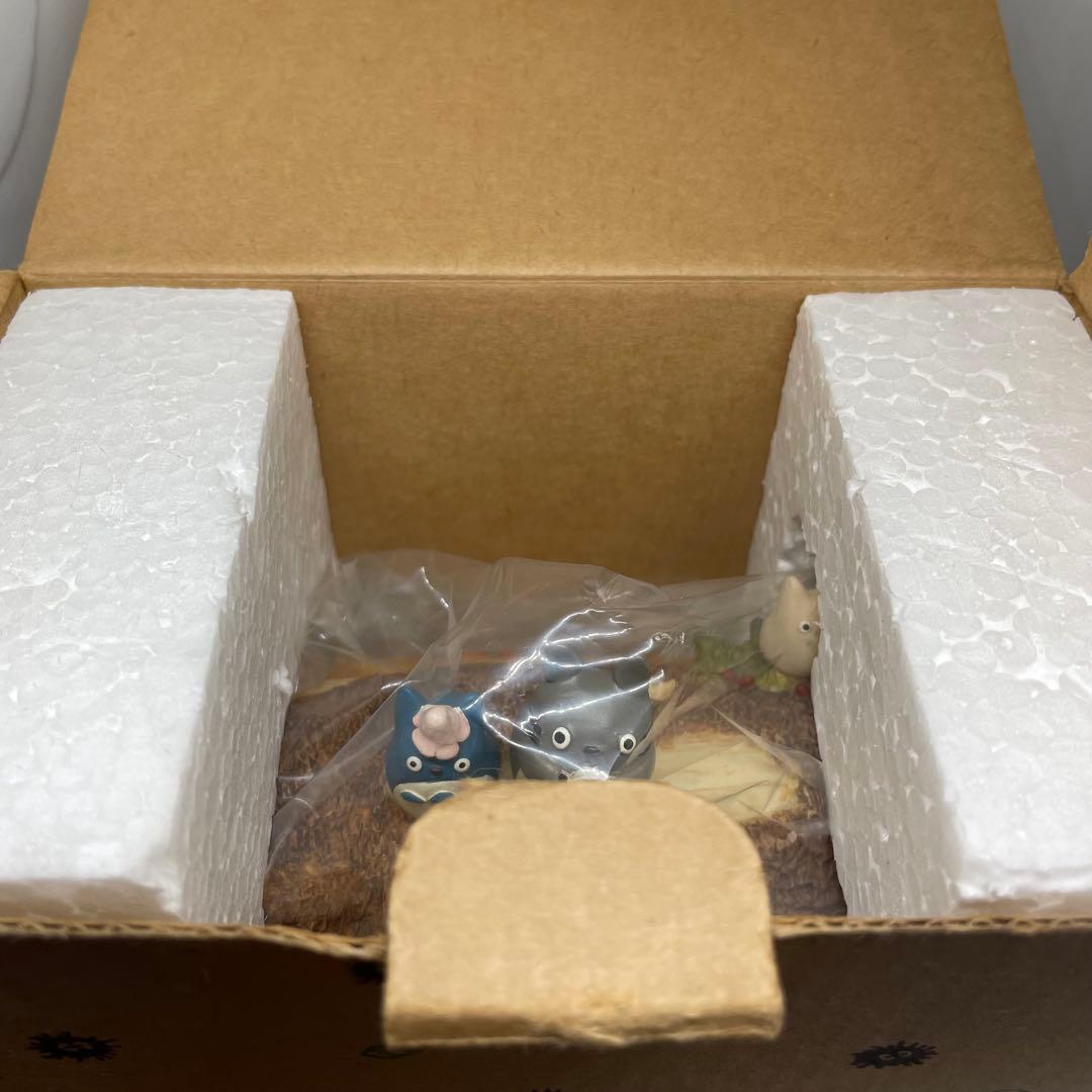 となりのトトロ 小物入れ（大） お花トトロ ベネリック製 箱付き ジブリ