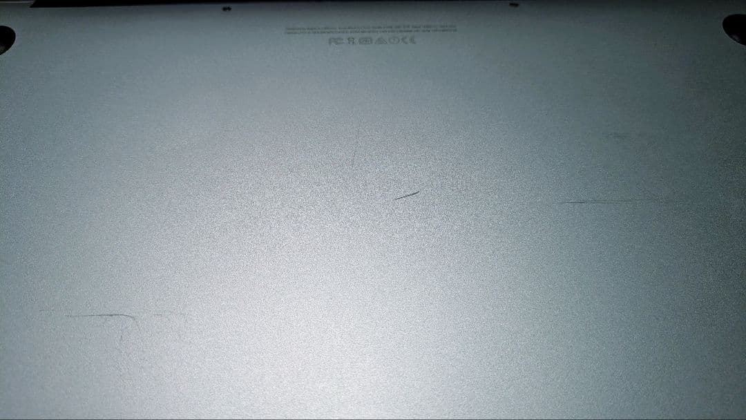 MacBook Air 13″ 2017 8GB/256GB 充放電 80回