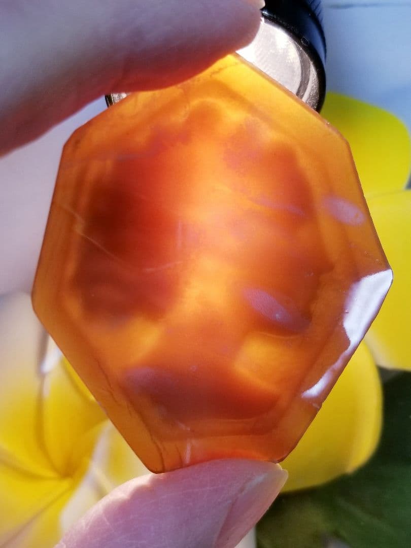 KS-207 【カルロ・パルラーティ作】天然シェルカメオルース