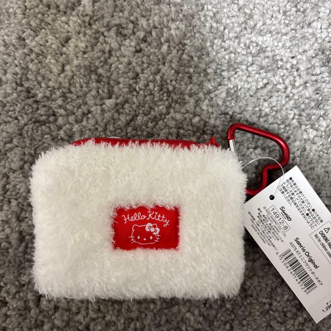 サンリオポーチ、ぬいぐるみ、クリップ