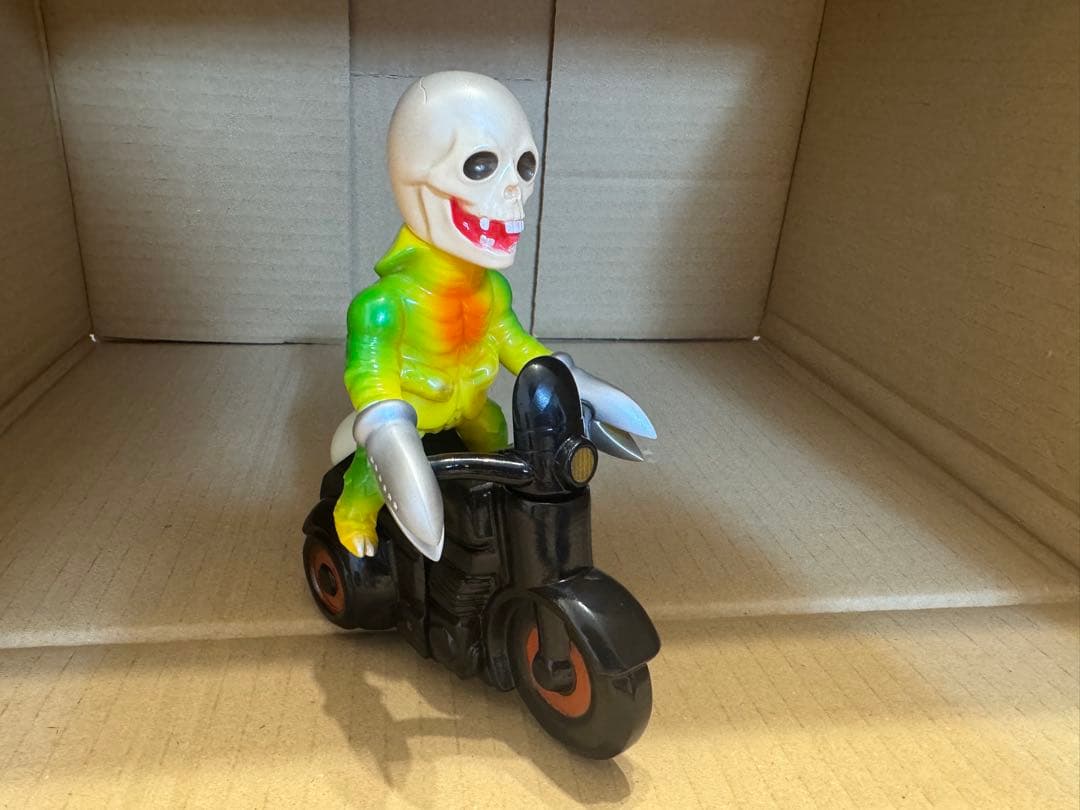 一番星 zollmen ガルタン 三輪車 ゾルメン GALTAN ソフビ