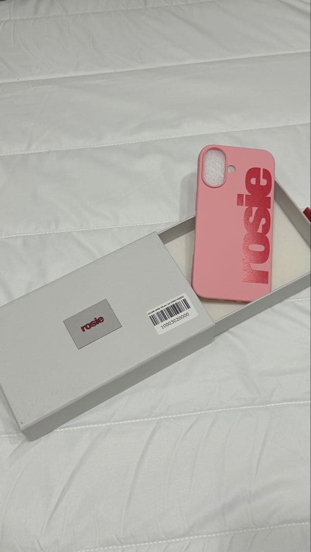 rosie ピンク iPhone16ケース 未使用