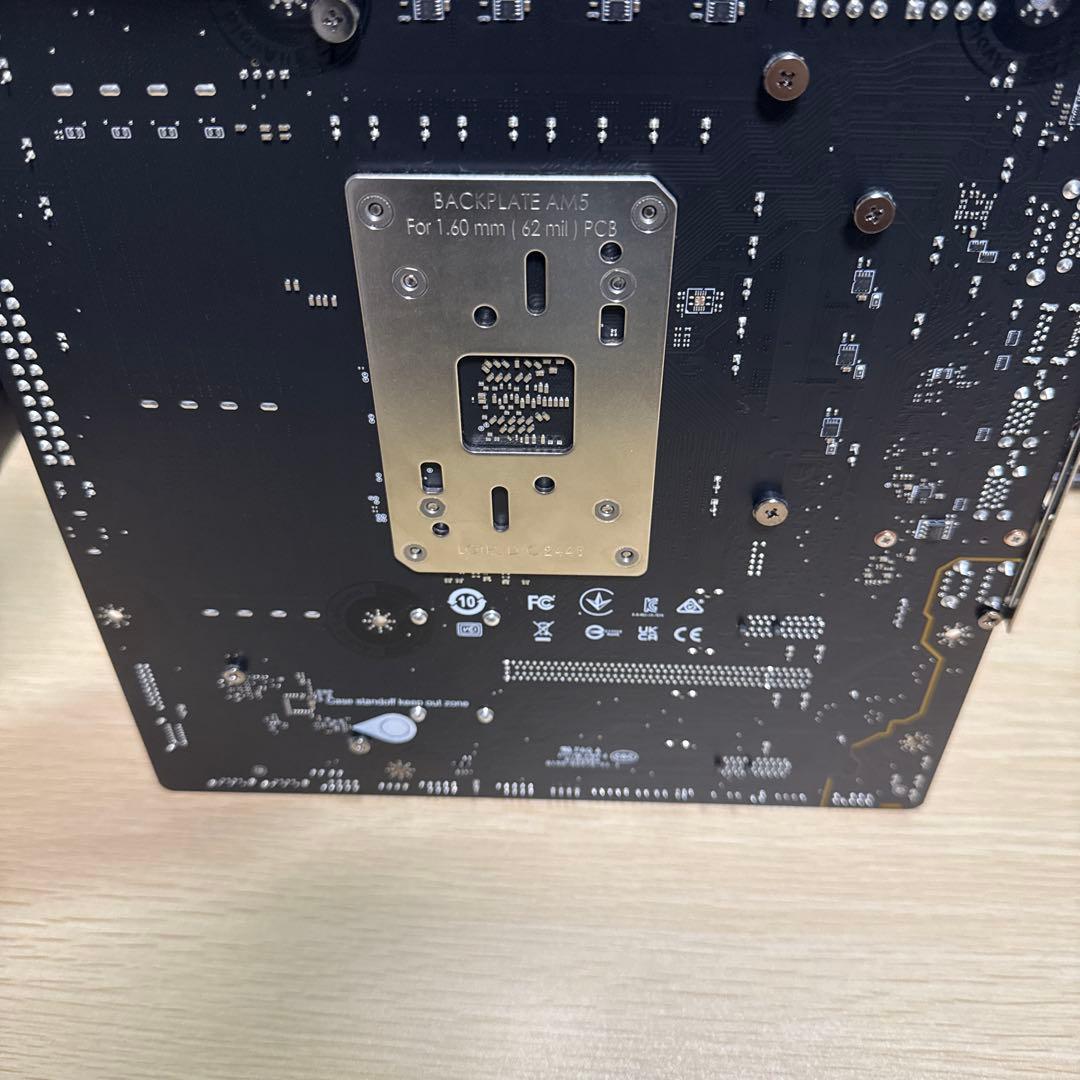 マザーボード MSI B650M GAMING PLUS WIFI