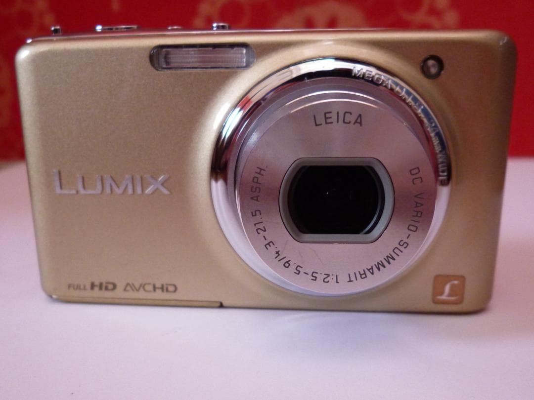 美品、Panasonic パナソニック LUMIX DMC-FX77ゴールド