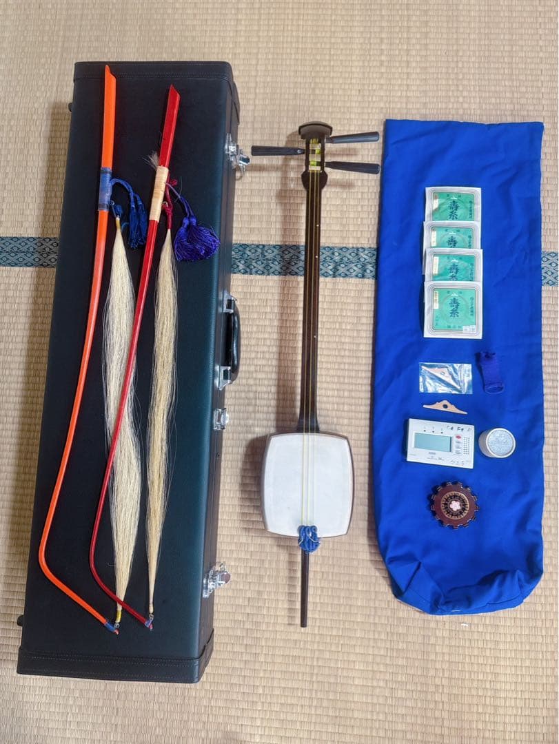 胡弓とアクセサリーセット