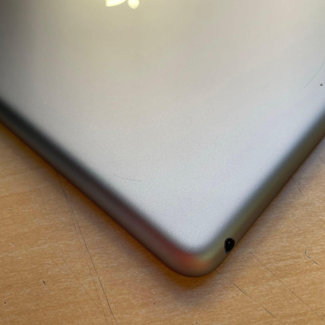iPad 第6世代　A1893　Wi-Fi スペースグレイ　128GB 美品