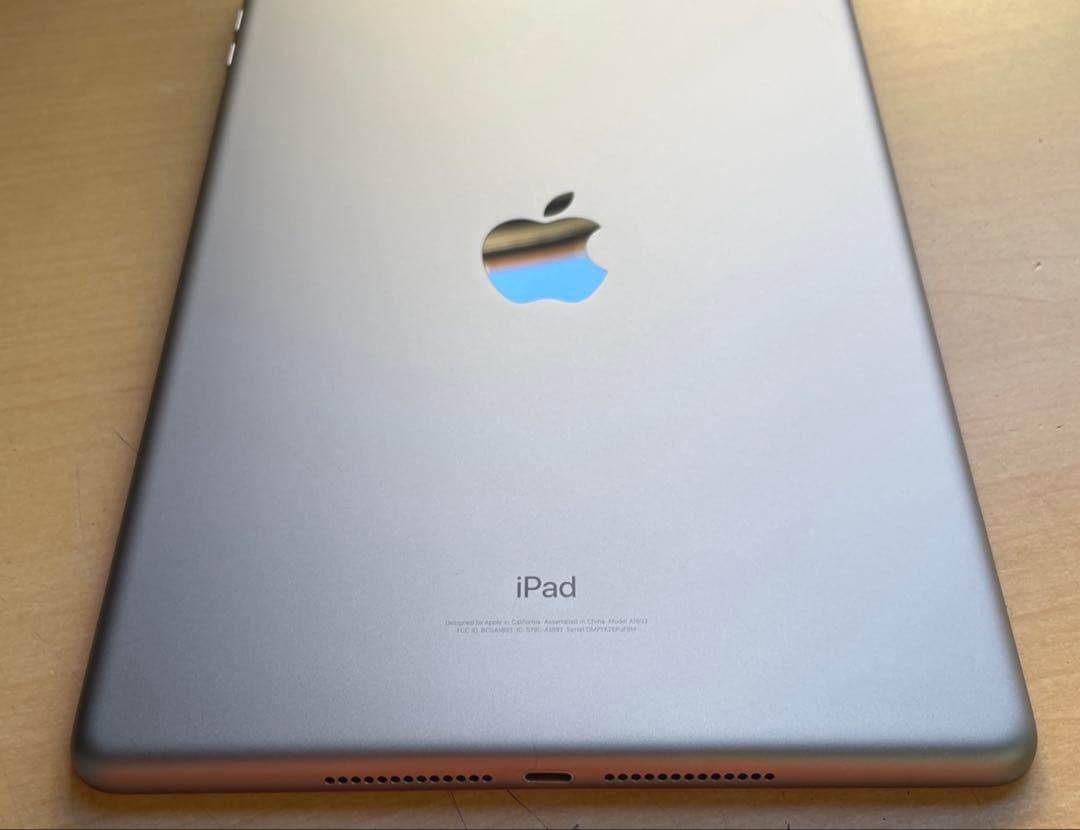 iPad 第6世代　A1893　Wi-Fi スペースグレイ　128GB 美品