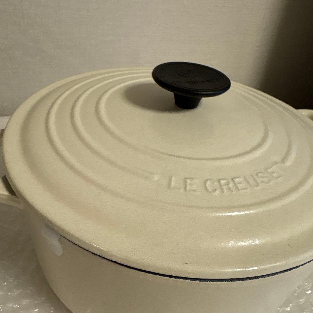 ◆ ル・クルーゼ ココットロンド 24cm ◆ ホワイト