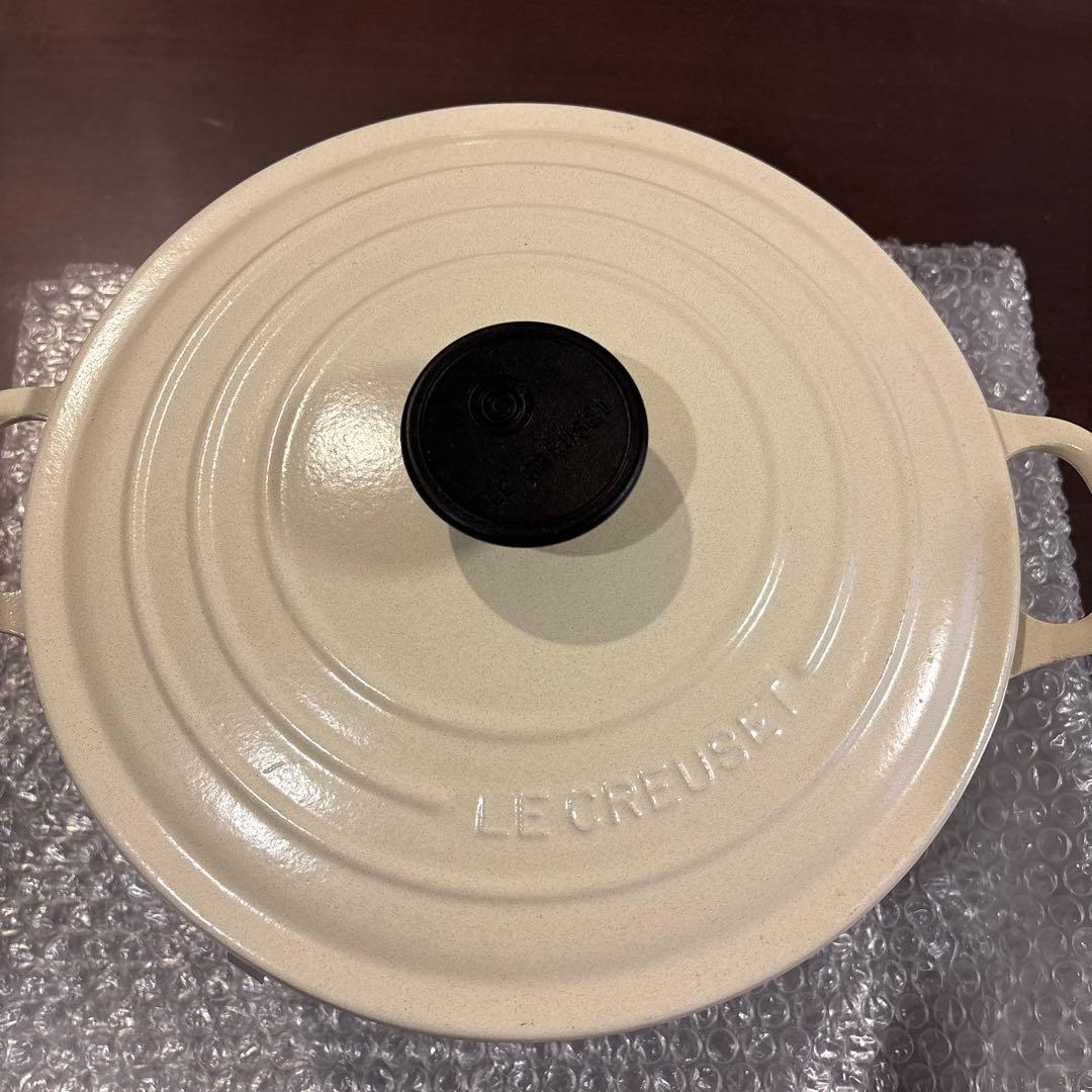 ◆ ル・クルーゼ ココットロンド 24cm ◆ ホワイト