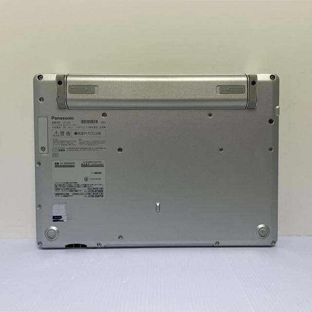 軽量薄型ノートパソコン★LET'S NOTE★８GB/corei5/SSD256